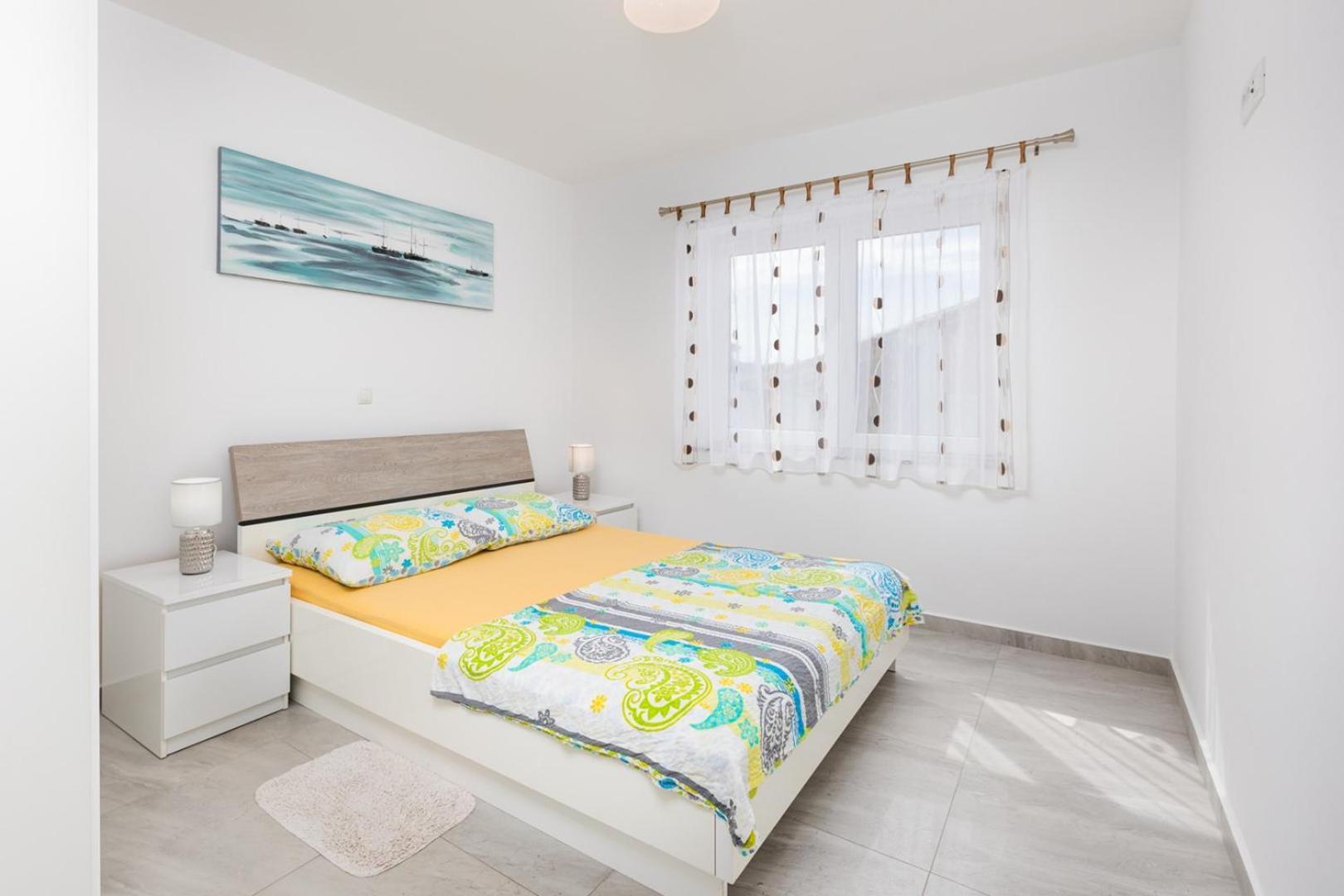 Apartments Tea Малинска Экстерьер фото